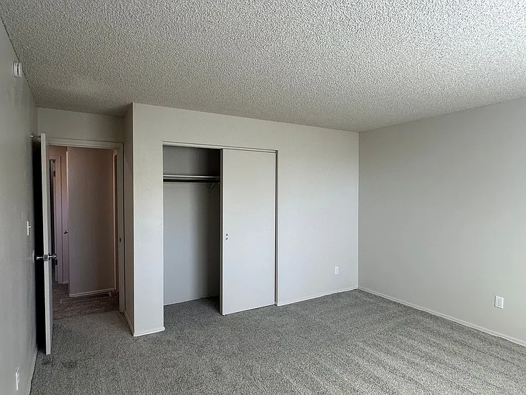1704-1714 SW 58th Ave — Photo 9