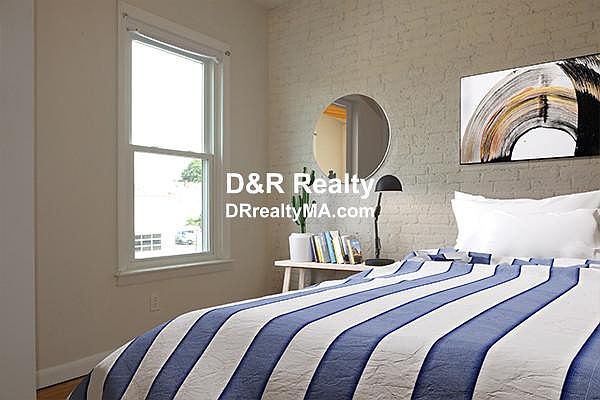 2nd image of 171 Broadway #164-2
