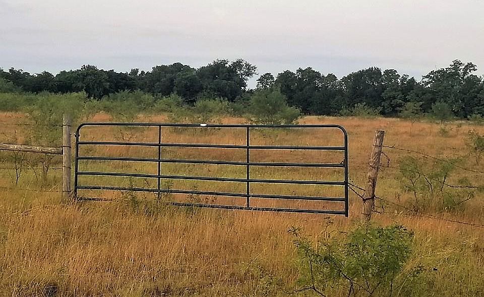 2nd image of 7561 NW County Road 1300