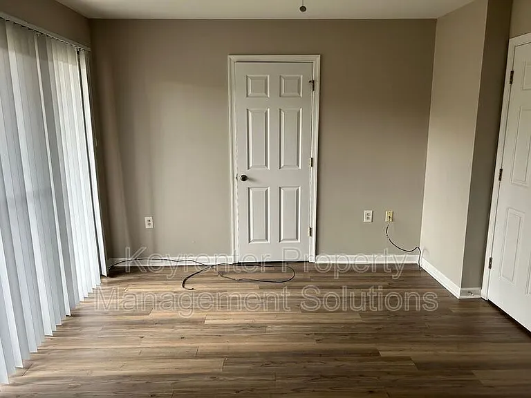 700 Rife Rd #11C — Photo 21