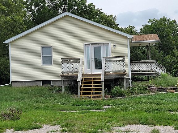 2nd image of 1141 County Road 24