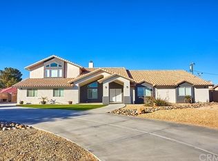 19920 Yucca Loma Rd, Apple Valley, CA 92307