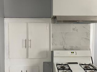 1310 Cranston St FLOOR 3, Cranston, RI 02920