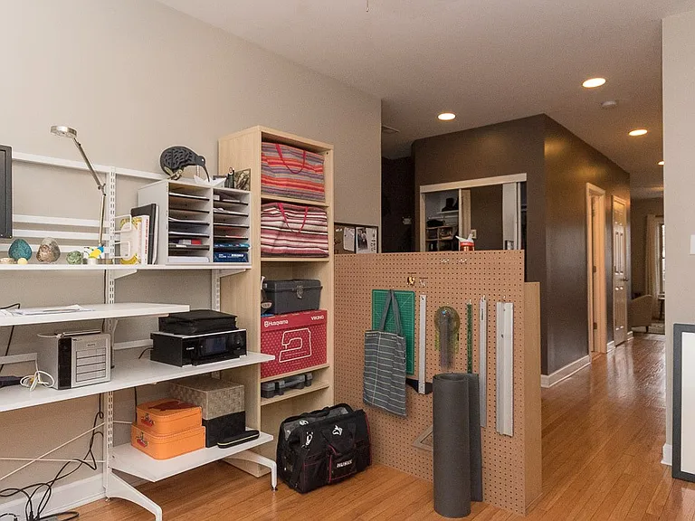 5210 N Sawyer Ave #2 — Photo 6