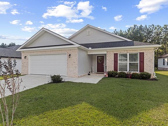 2nd image of 121 Sandpiper Ln