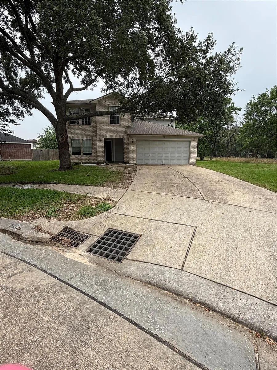 Building Photo - 3219 Watercliff Ct