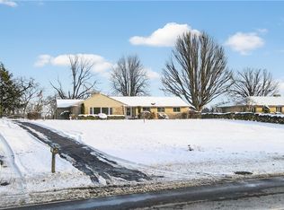 1871 Ridge Rd, South Park, PA 15129