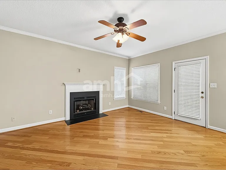 3520 Huntingridge Dr — Photo 7