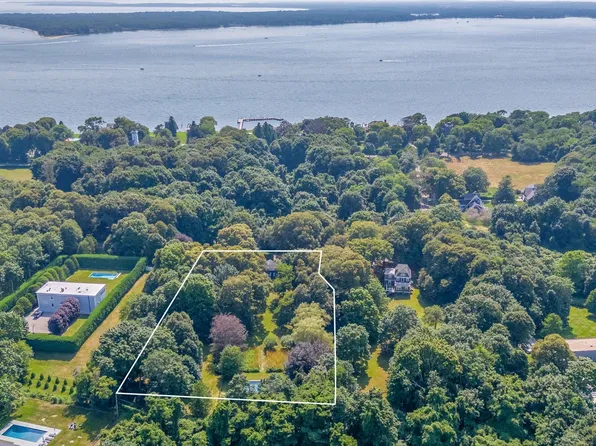 18 Rocky Point Rd, Shelter Island, NY 11964