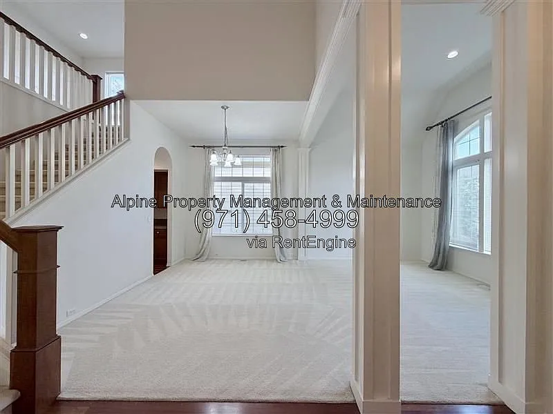 4 bed, 3.0 bath, 2919 sqft, $3,675 — Photo 3