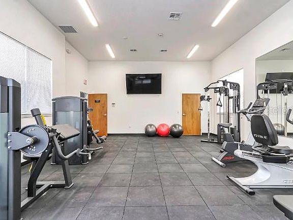 4th image of 1220 SOUTHSTATION PLACE #404