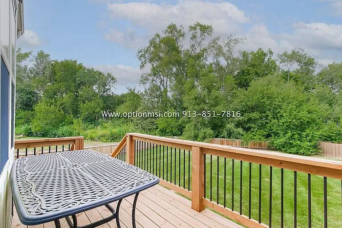 7738 W 148th St — Photo 16