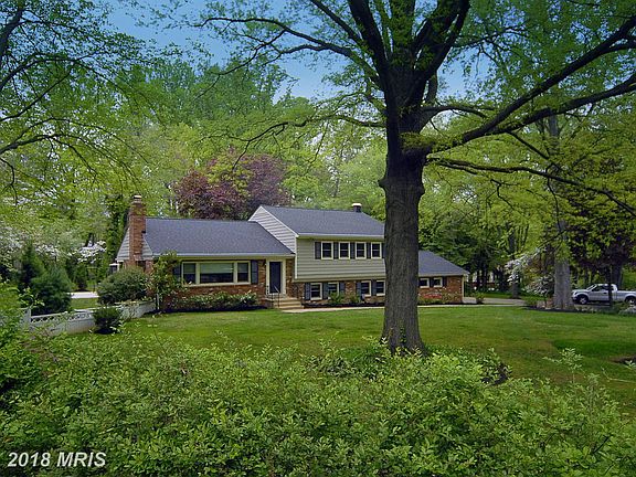 2nd image of 7412 Shenandoah Ave