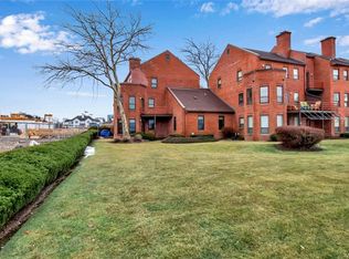 23 Marina Park S, Buffalo, NY 14202