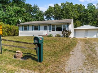 2084 Bluebird Ct, Portage, IN 46368