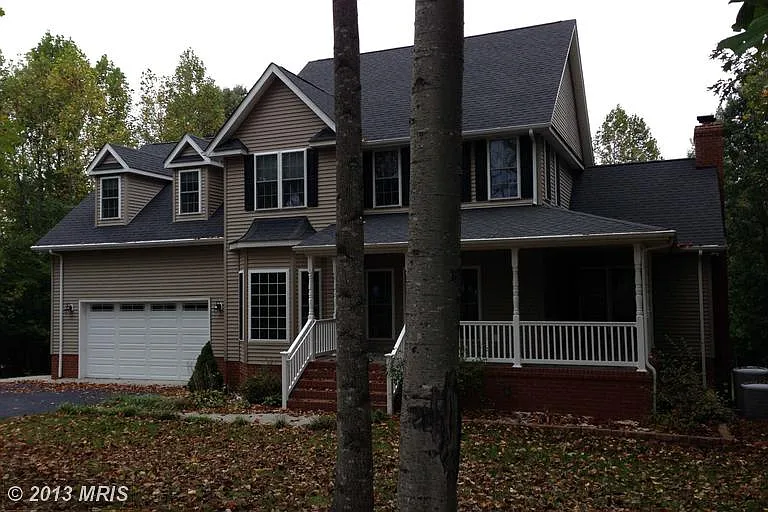 1225 Overton Dr photo 1