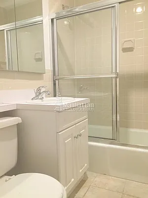 Rented by Manhattan Connection | media 27