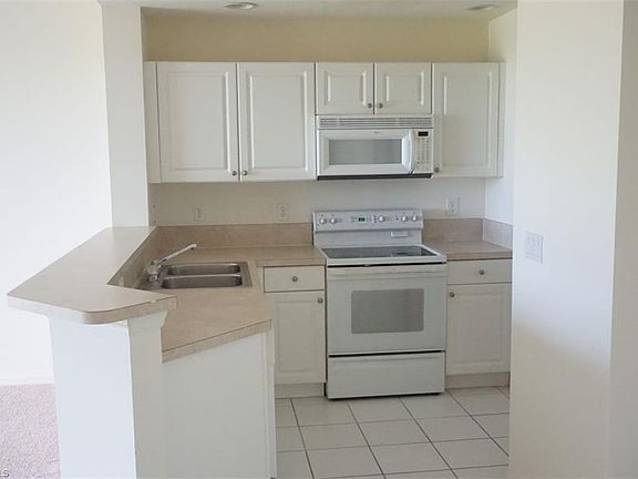5th image of 3525 Milan Dr APT 103