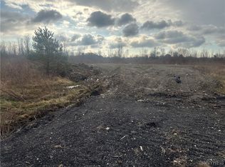 10445 County Rd #83, Clarence, NY 14031