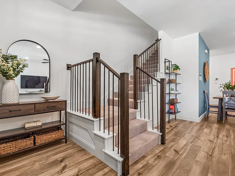 2529 Barnwood Ln — Photo 39