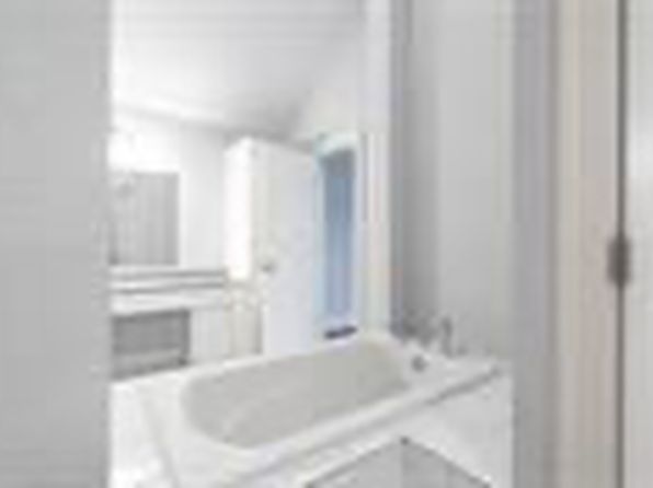 13 Winding Creek Trl
