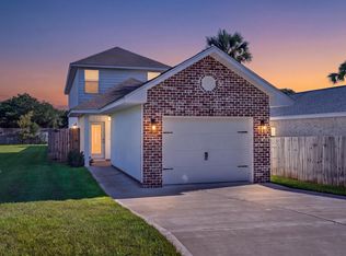110 2nd Ave, Shalimar, FL 32579