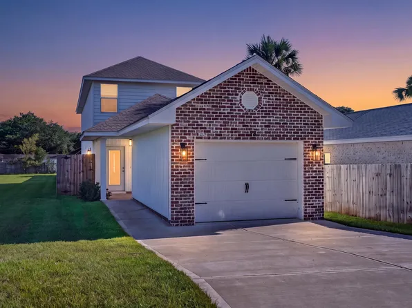 110 2nd Ave, Shalimar, FL 32579