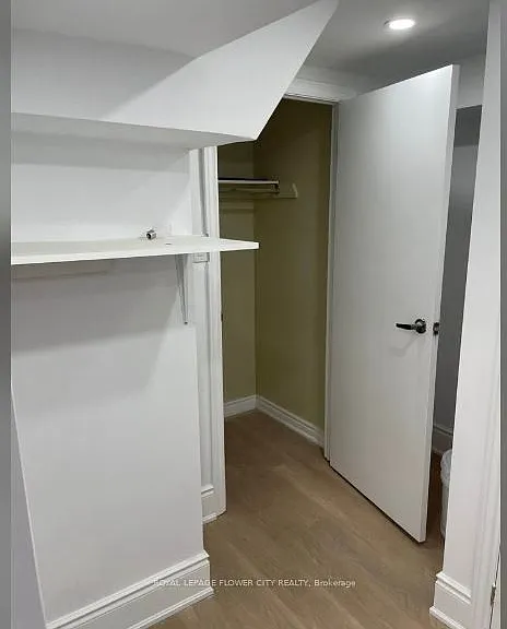 34 Gilmour Dr — Photo 3