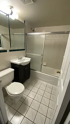 Rented by Bahar Management | media 19