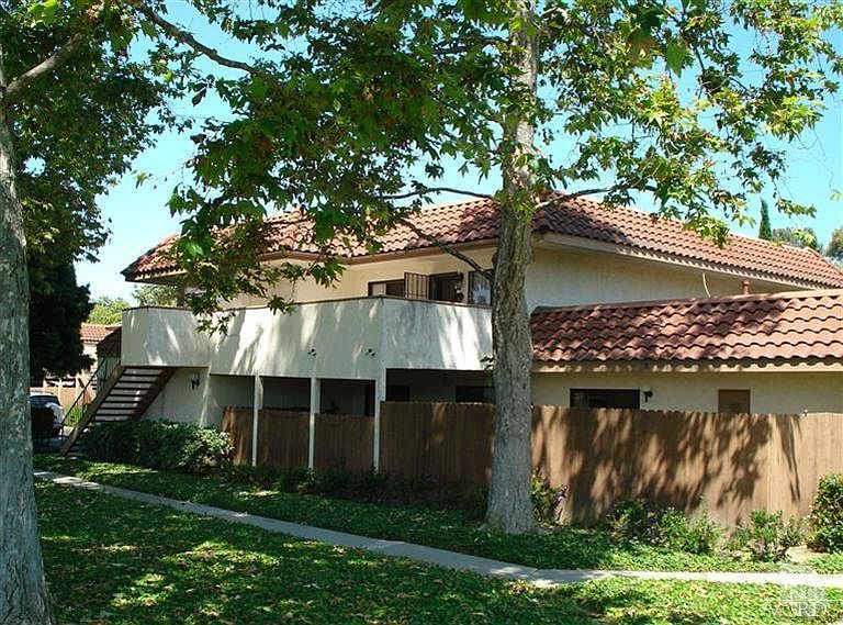 1st image of 726 Spenser Ln
