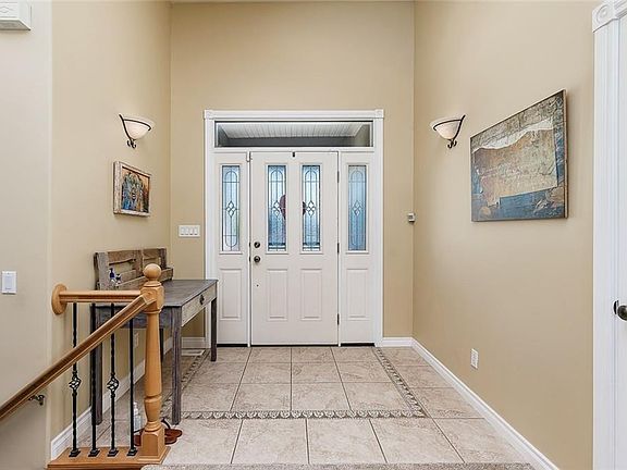 4th image of 1776 Waterford Cir
