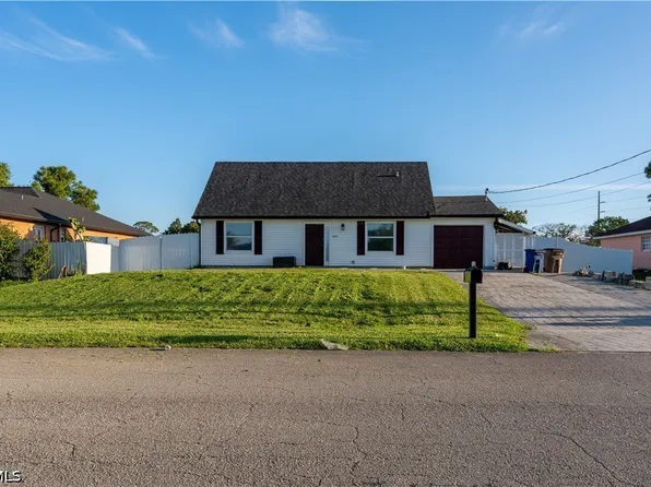 4323 7th St W, Lehigh Acres, FL 33971