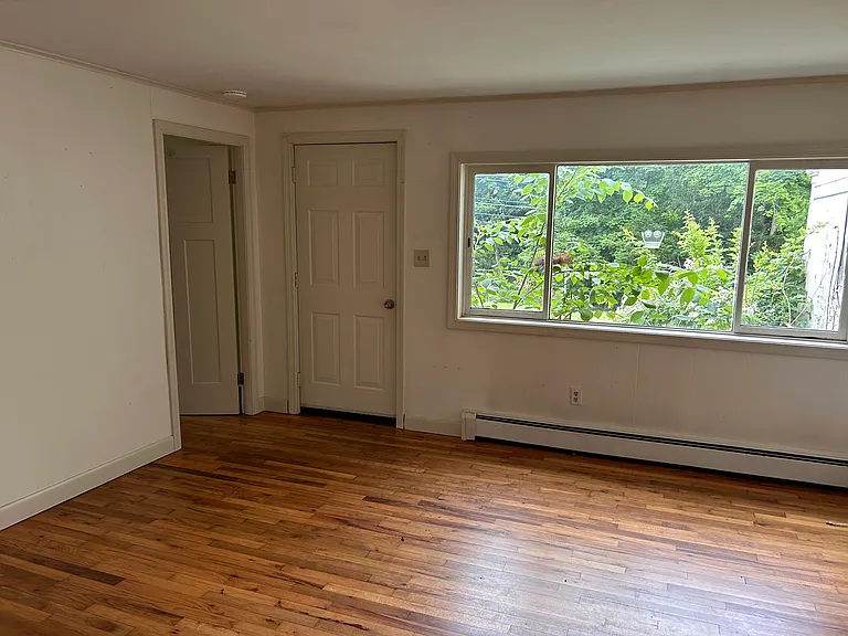 817 Gifford Rd #1 — Photo 5