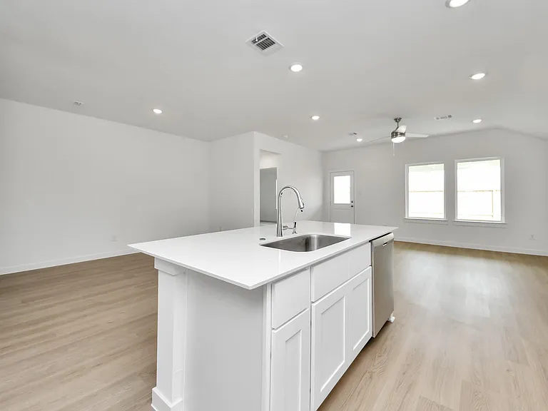 1238 Sandy Shore Ln — Photo 23