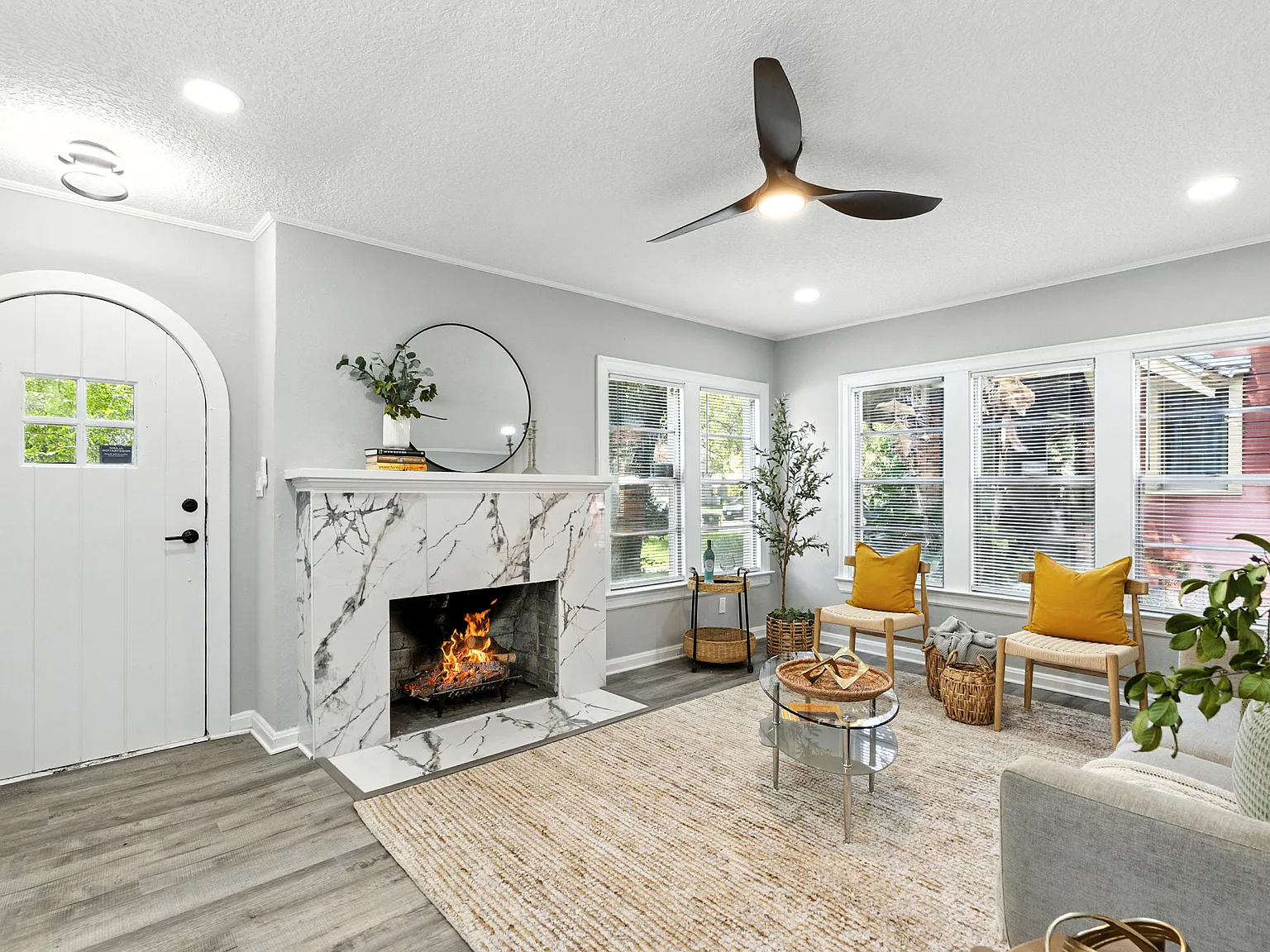 2039 Dellwood Avenue - 1 — Photo 3