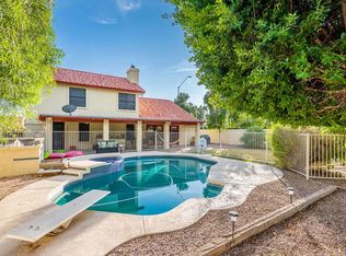 7432 W Morrow Dr, Glendale, AZ 85308