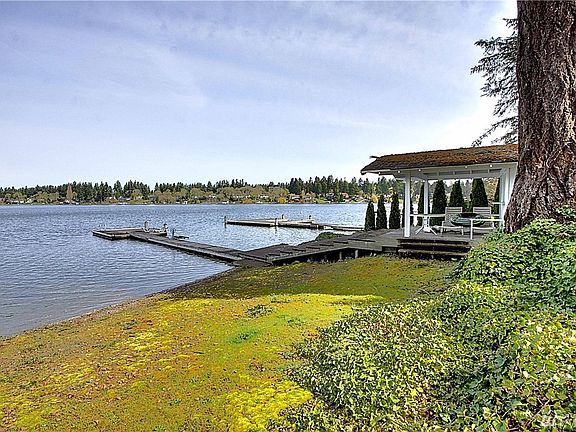 5th image of 30 Country Club Dr SW