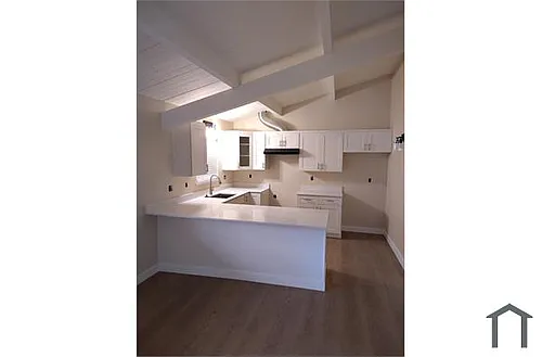 123 Pearl St #1 Photo 1