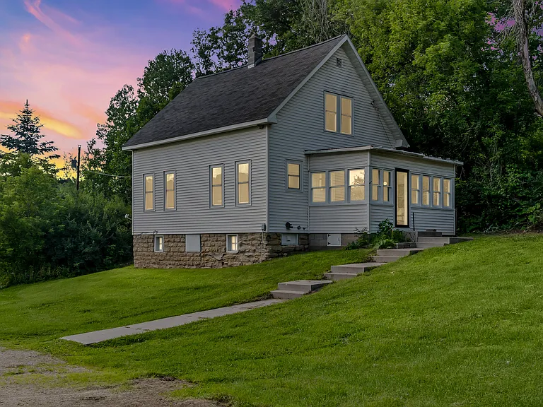 W14751 Mary Ln — Photo 12