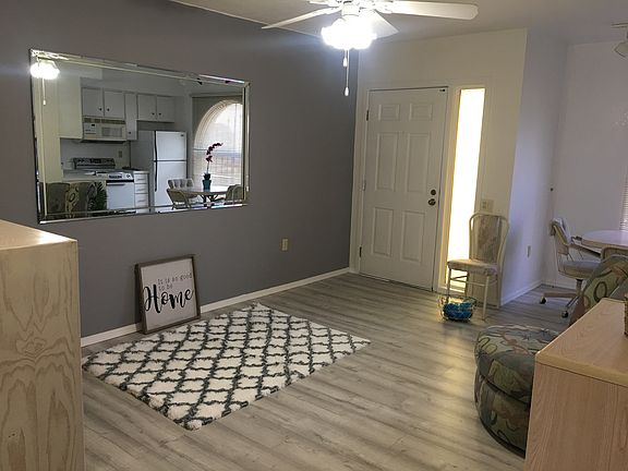 3rd image of 204 W Paseo Del Prado