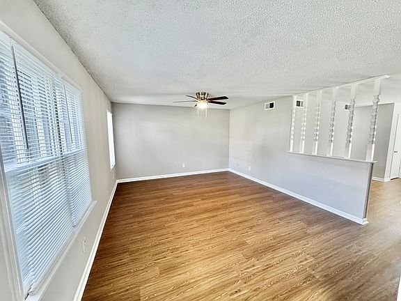 5th image of 5426 Gatehouse Dr