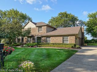 46351 Lafonde Ct, Plymouth, MI 48170