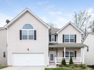 4050 Pointe Vecchio Cir, Cumming, GA 30040