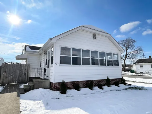 427 W 12th St, Mishawaka, IN 46544