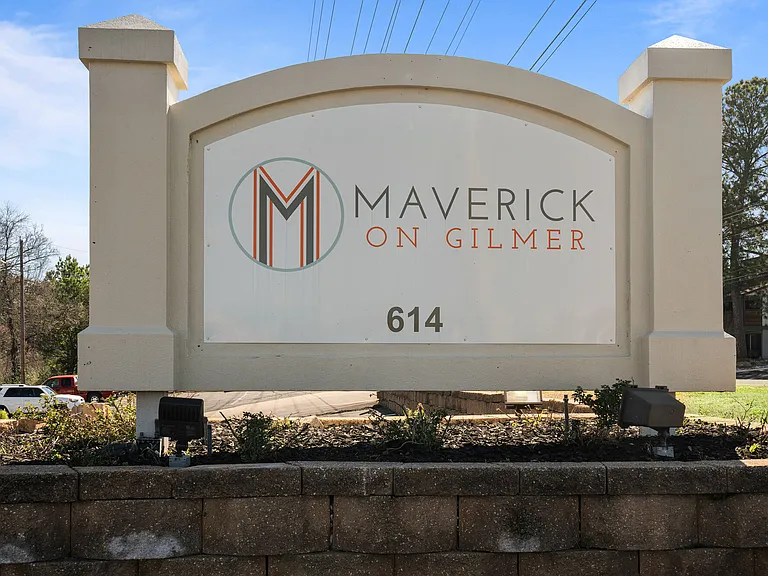 Maverick on Gilmer — Photo 10