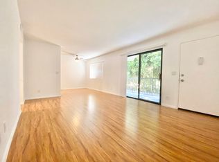 10206 Independence Ave #25A, Chatsworth, CA 91311