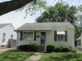 25316 Culver St, Saint Clair Shores, MI 48081