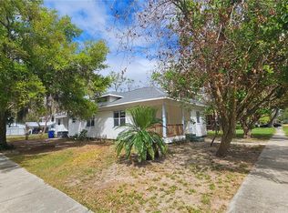 305 Avenue B NE, Winter Haven, FL 33881