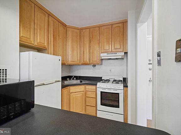 4th image of 5500 Friendship Blvd APT 1520N
