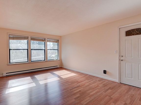 5th image of 1201 SW Harrier Cir APT 207